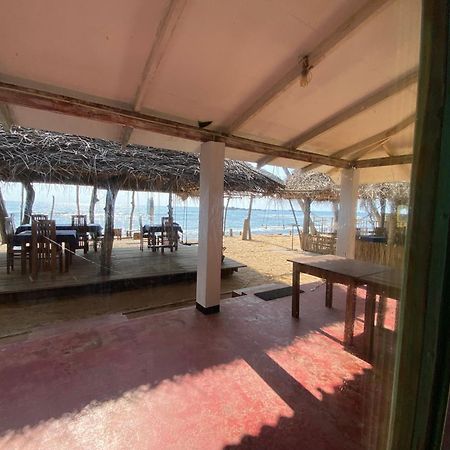 Sapphire Blue Hotel Hikkaduwa Exterior photo